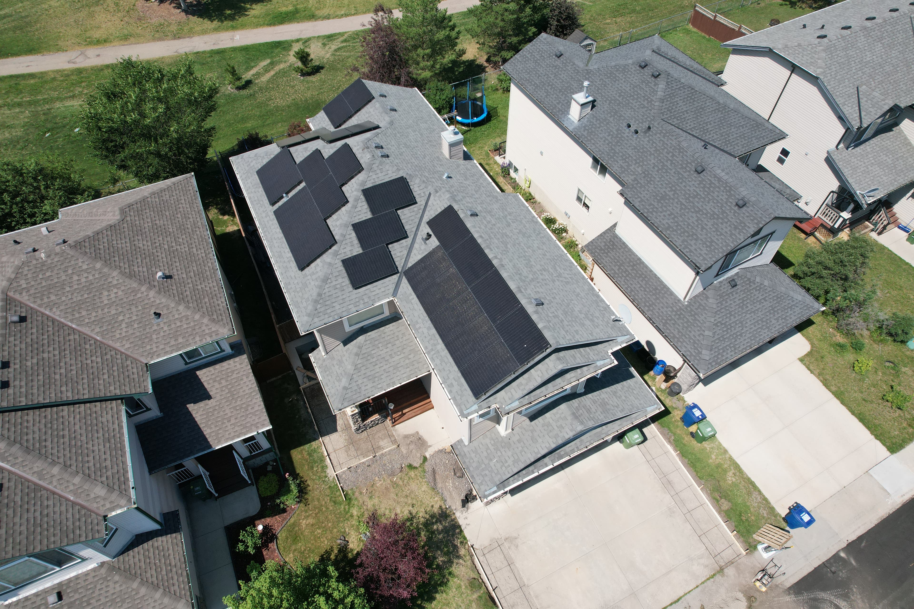 Flux Renewables solar installation in Alberta